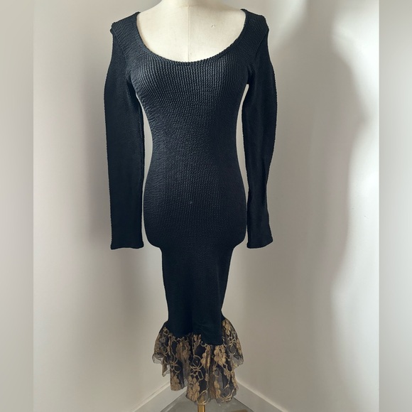 Mellow Mail Vintage 80’s Black Body Con Gold Lace Short Mermaid Dress - Picture 3 of 10